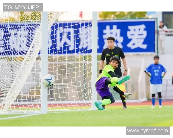 推动足球俱乐部青训合作共建青少年足球人才培养新模式