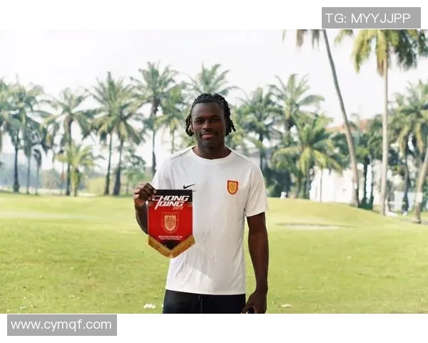 西班牙人主帅下课，球队或寻求外援挽救降级危机