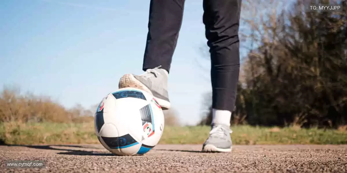 🔥 周边好物，让热爱从赛场延伸到生活！